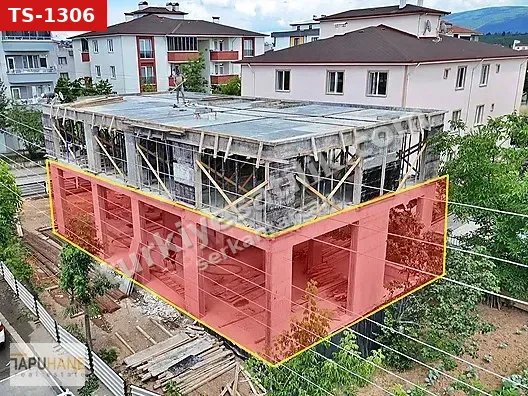 TAPUHANE'DEN HASTANE YOLUNA CEPHE 320 M2 SATILIK DÜKKAN