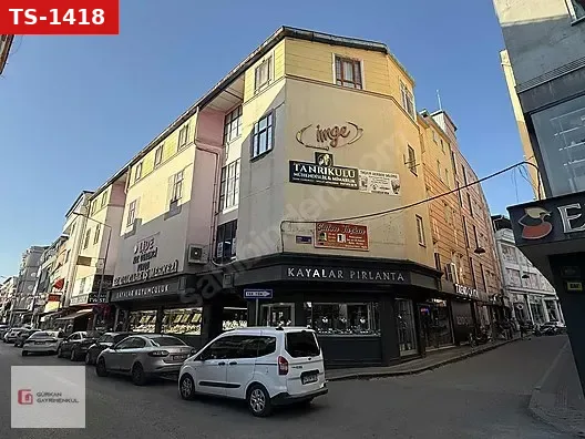 GÜRKAN GAYRİMENKUL HENDEK MERKEZDE MODERN VE DONANIMLI YURT